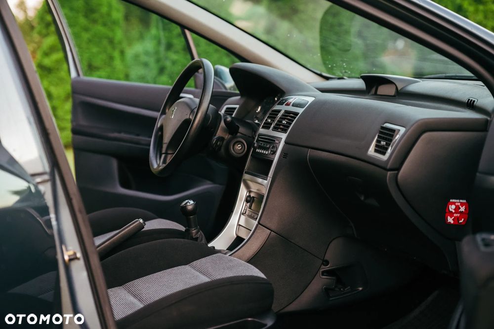 Peugeot 307 1.4 Oxygene - 31