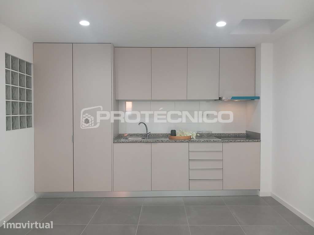 Para investidor -Apartamento T2+1 Águeda | Arrendado - Grande imagem: 2/15