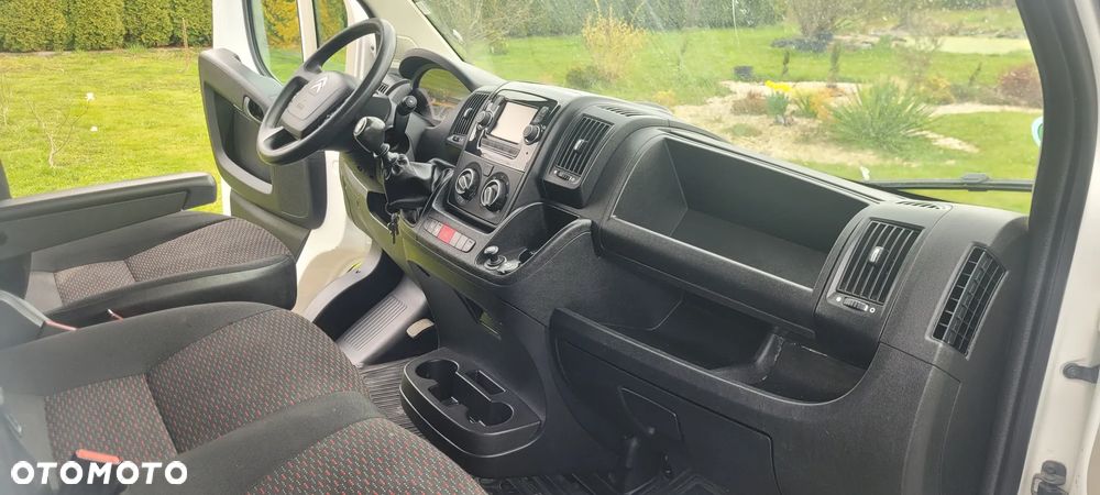 Citroën jumper - 11