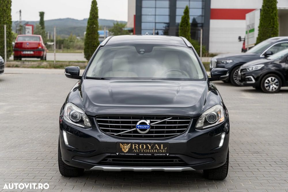 Volvo XC 60 D4 AWD Geartronic Summum - 9