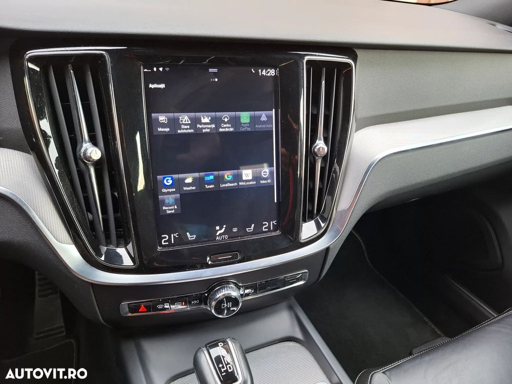 Volvo S60 T4 Momentum Pro - 8