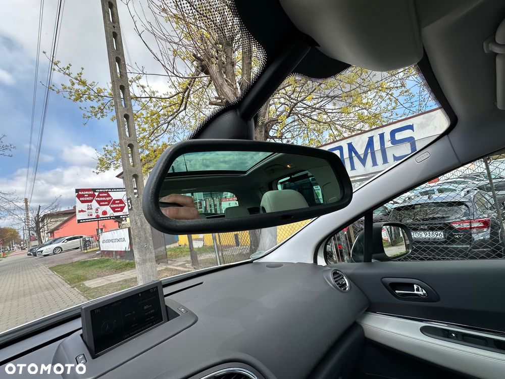 Peugeot 3008 HDi FAP 150 Napapijri - 33