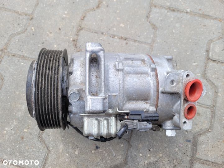 Kompresor klimatyzacji Nissan X Trail T32 1,6 2,0 DCI 926004CA2A - 4