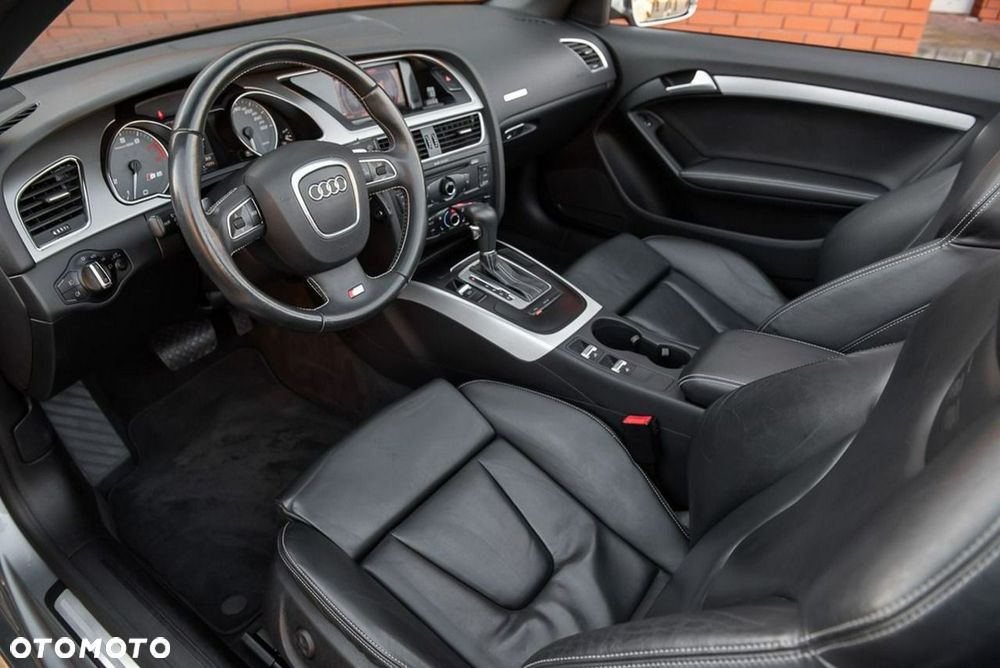 Audi S5 Cabrio S tronic - 34