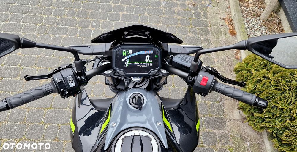 Kawasaki Z 650 - 7