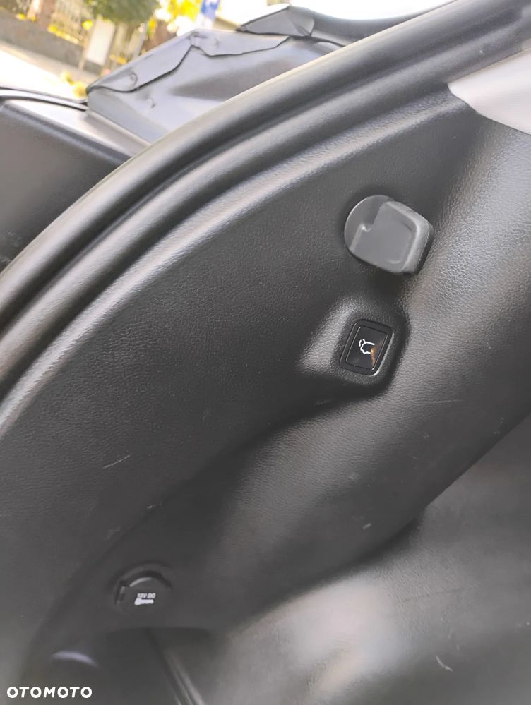 Jeep Compass - 23