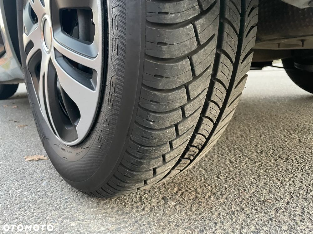 Citroën C4 1.6 16V Exclusive - 19