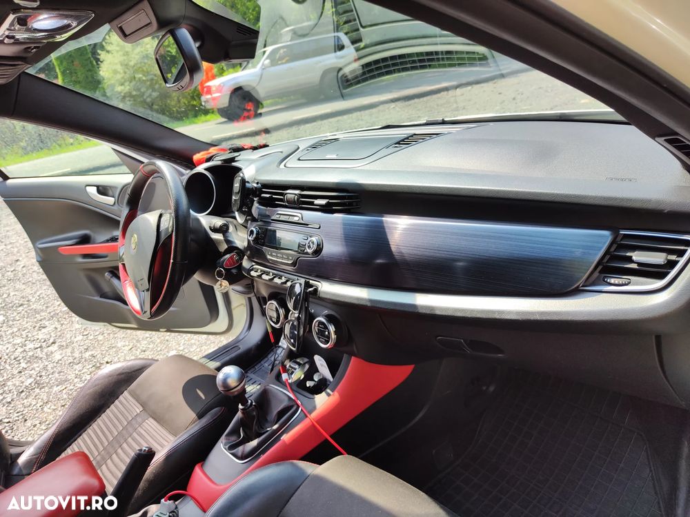 Alfa Romeo Giulietta 2.0 Mjet Distinctive - 19