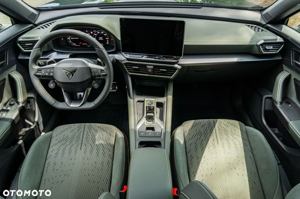 Cupra Formentor - 25