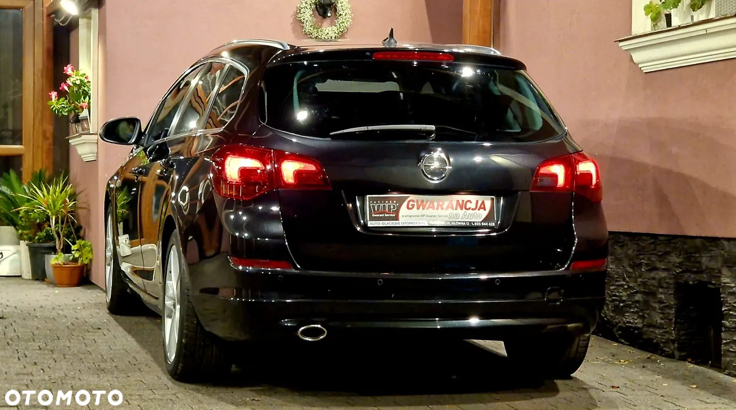 Opel Astra 1.6 Turbo Sports Tourer Design Edition - 28