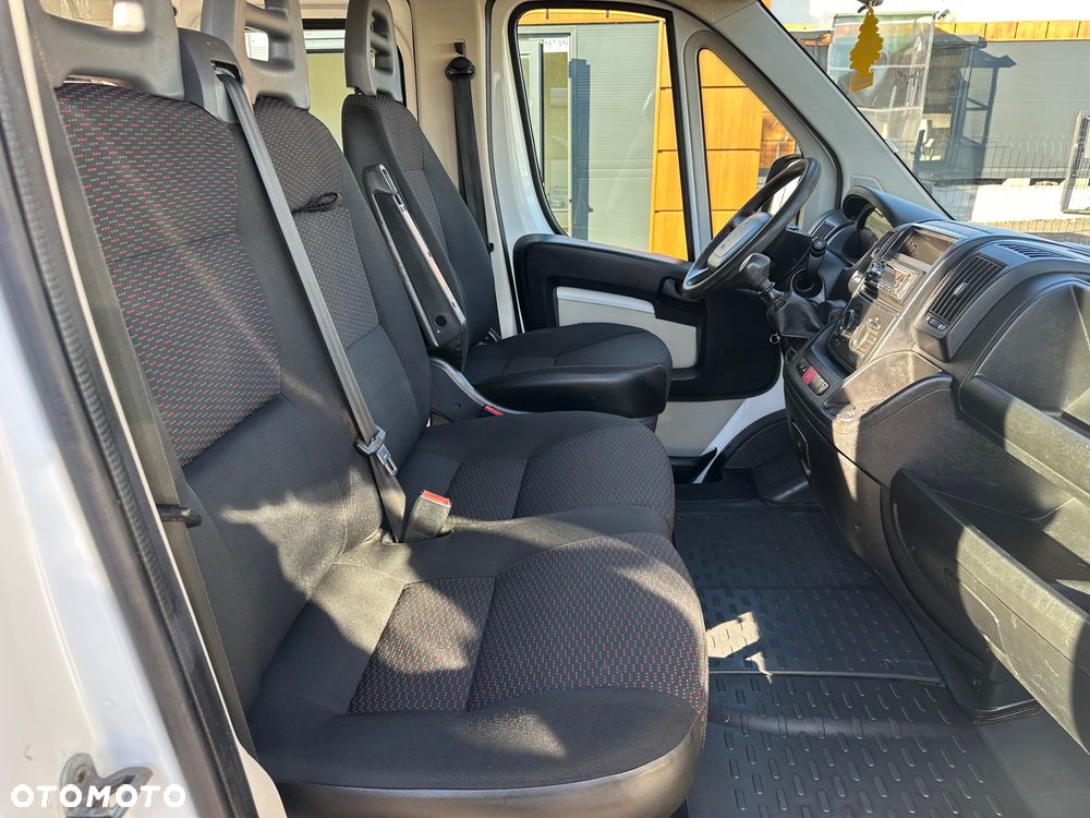 Peugeot Boxer 2.2 130ps 2015r plandeka stan extra - 16