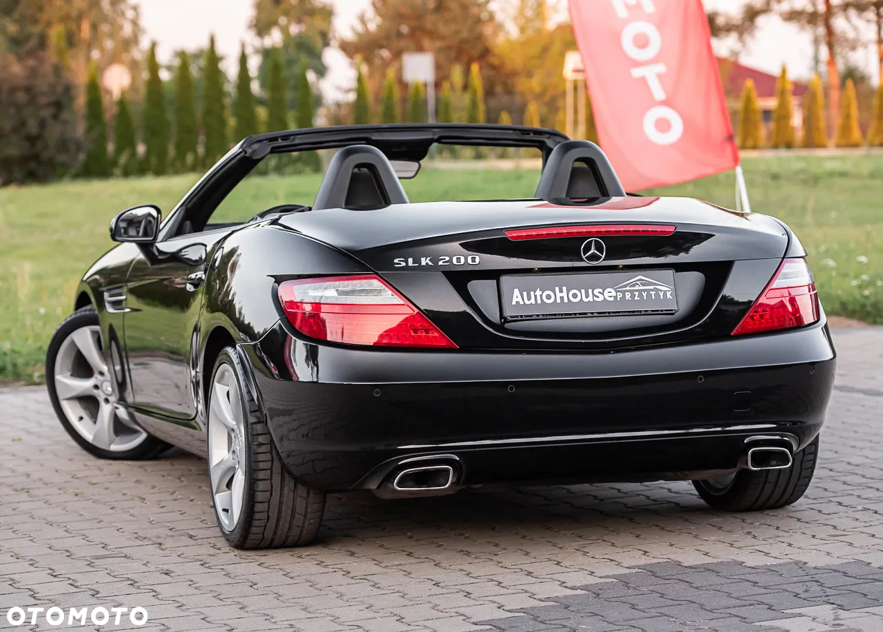 Mercedes-Benz SLK 200 (BlueEFFICIENCY) 7G-TRONIC CarbonLOOK Edition - 7