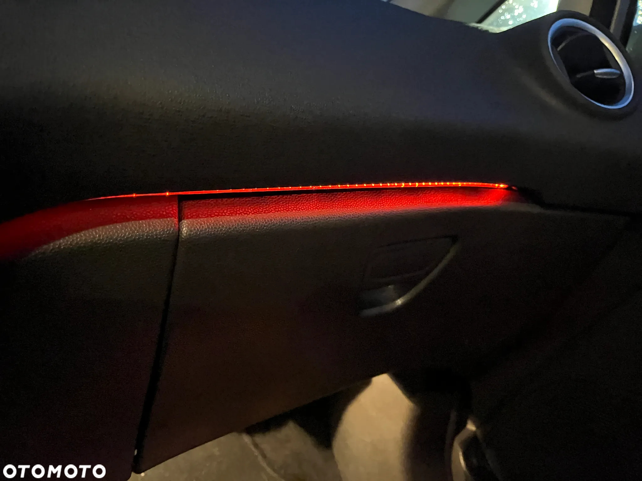 Ford Fiesta 1.0 EcoBoost Start-Stop Titanium - 27