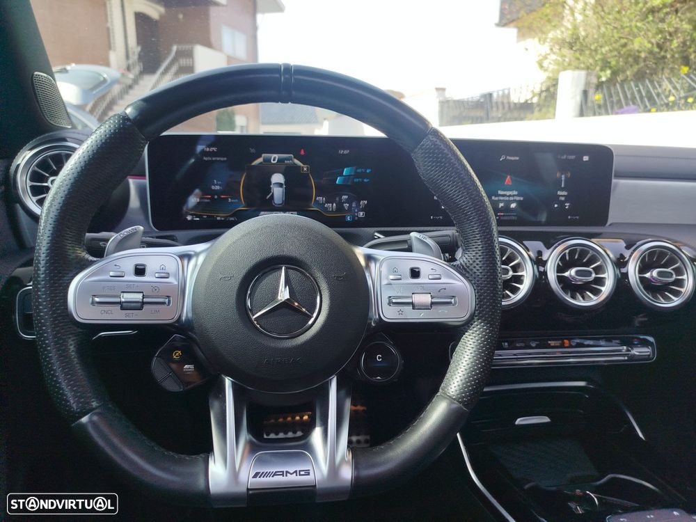 Mercedes-Benz A 45 AMG S 4Matic+ - 22