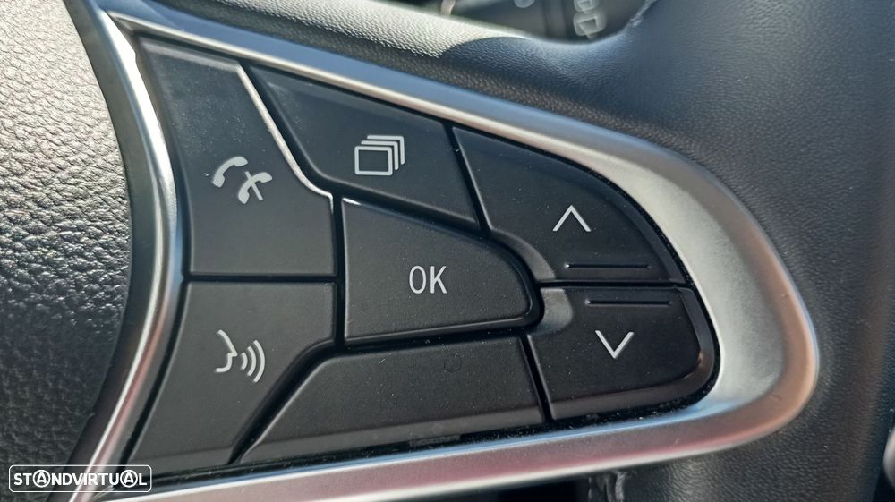 Renault Clio 1.0 TCe Limited Bi-Fuel - 18