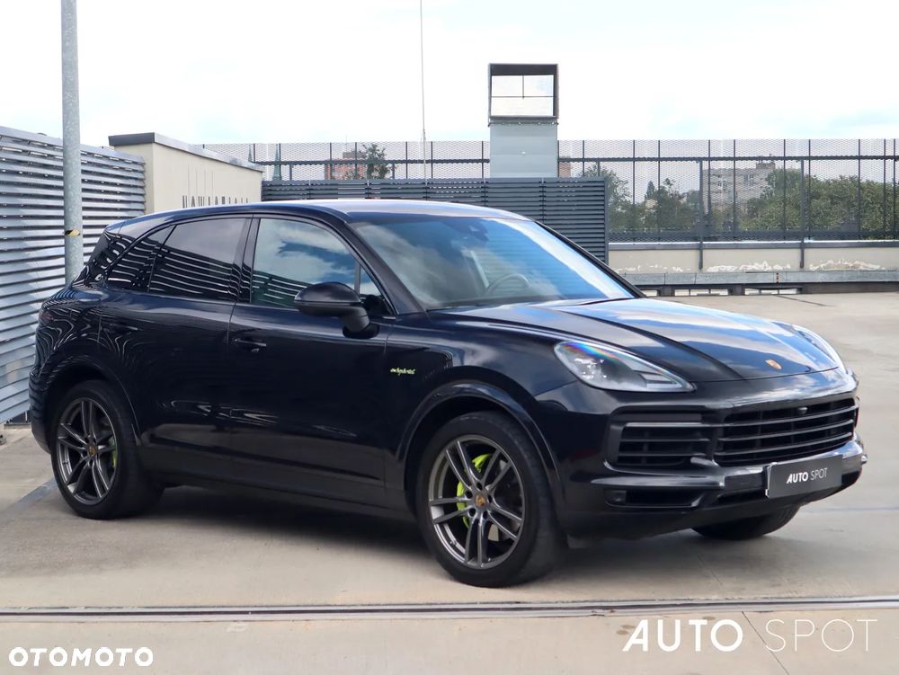 Porsche Cayenne E-Hybrid - 8