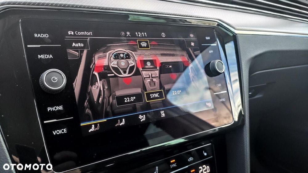 Volkswagen Passat Variant 2.0 TDI 4Mot Elegance DSG - 26