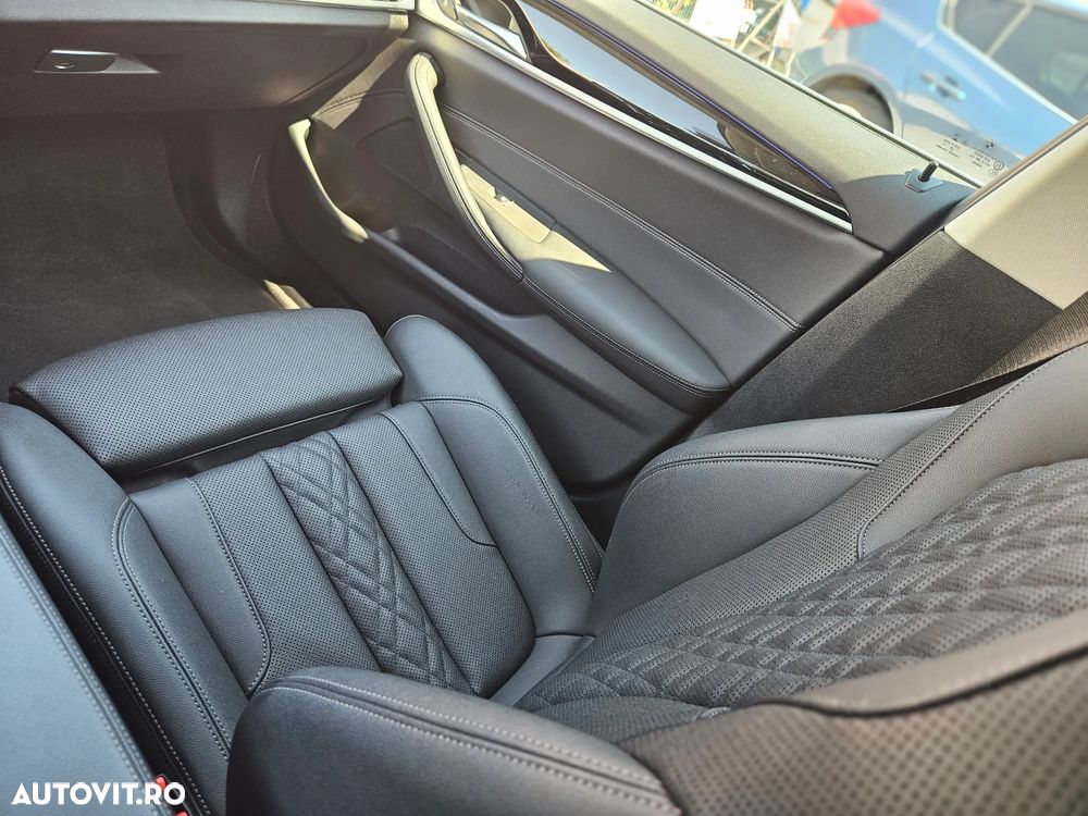 BMW Seria 5 520d Aut. Sport Line - 17