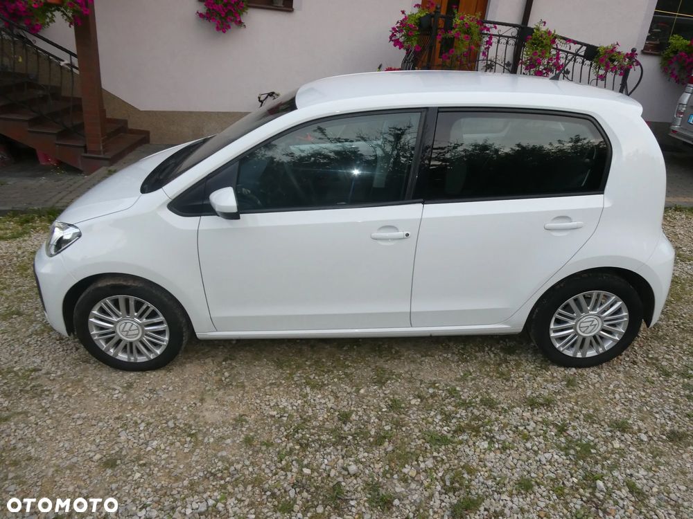 Volkswagen up! 1.0 Beats - 7