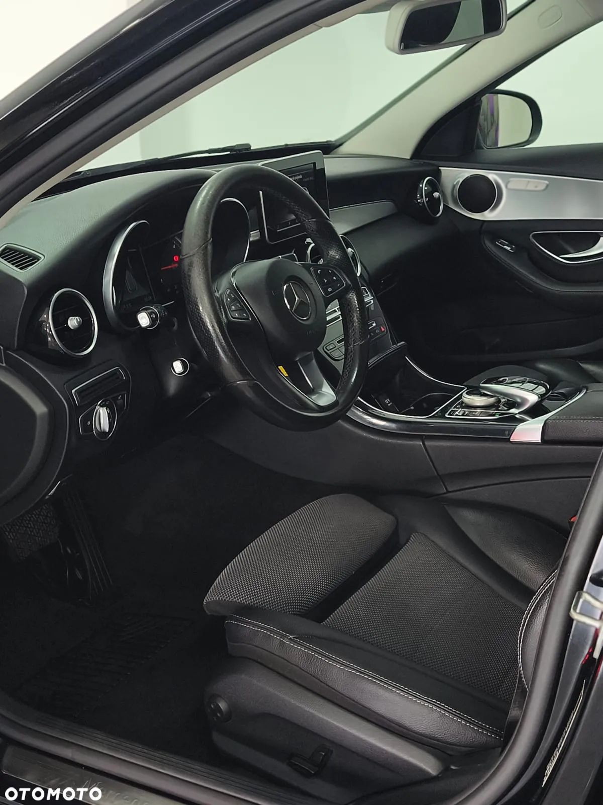 Mercedes-Benz Klasa C 220 d T 9G-TRONIC Avantgarde - 7