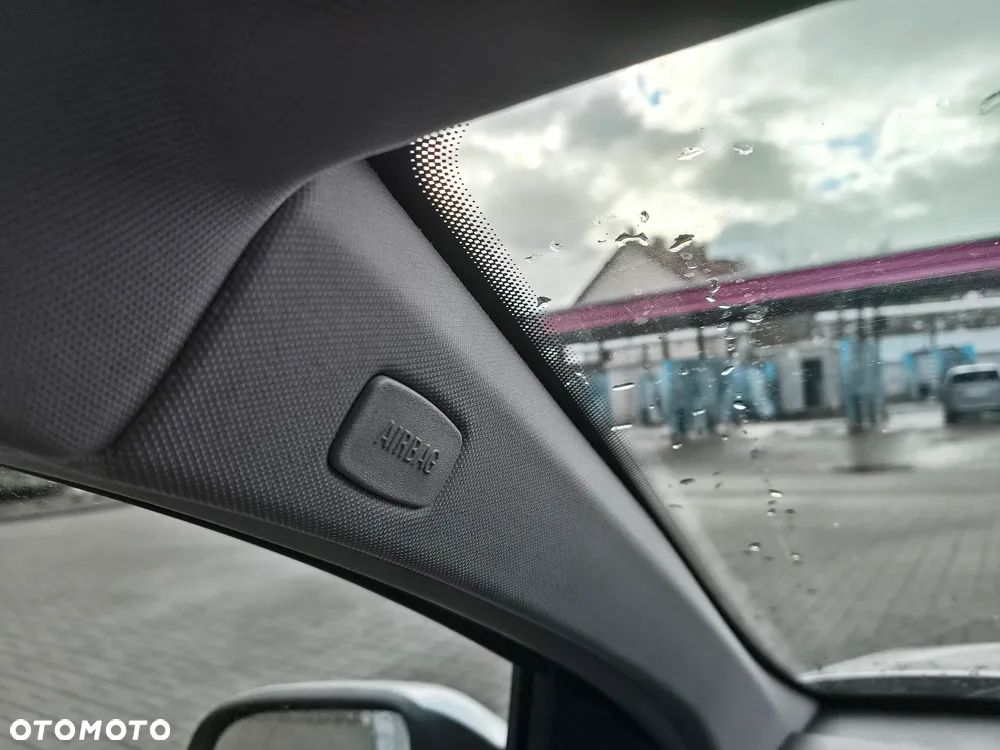 Opel Astra 1.6 Enjoy - 30