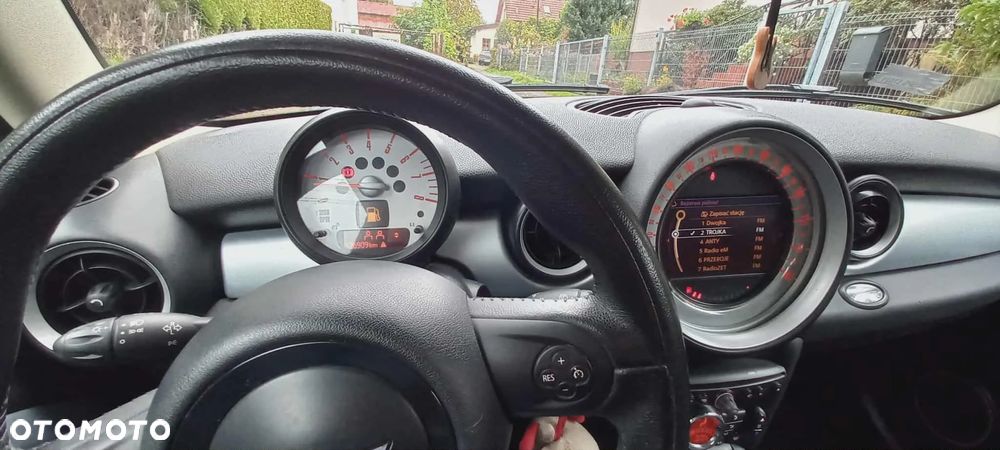 MINI ONE Standard - 10