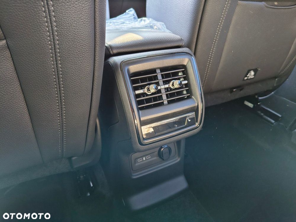 Skoda Kodiaq 2.0 TSI 4x4 Drive DSG - 24