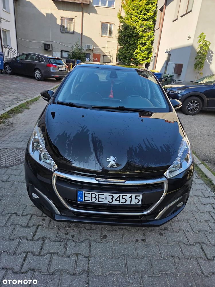 Peugeot 208 PureTech 82 Urban Move - 10