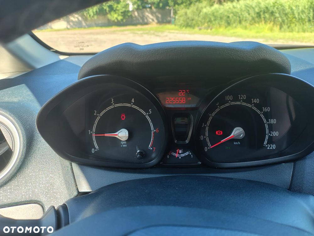 Ford Fiesta 1.25 Gold X EU5 - 11