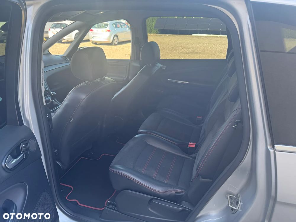Ford S-Max 2.0 TDCi DPF Titanium - 24