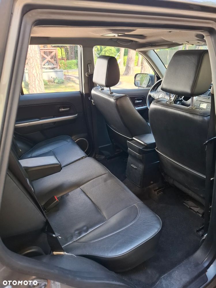 Suzuki Grand Vitara 1.9 DDiS Comfort - 8