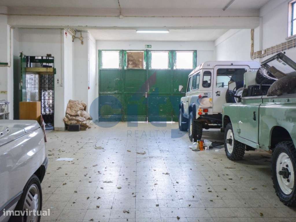 INVESTIMENTO - PRÉDIO EM ODIVELAS - VALE GRANDE - PONTINHA - Grande imagem: 3/27