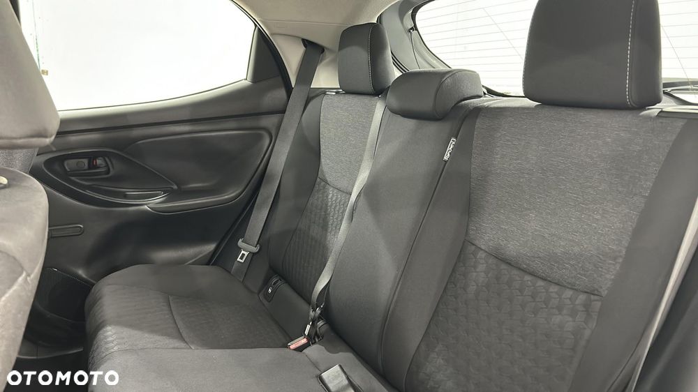 Toyota Yaris - 13