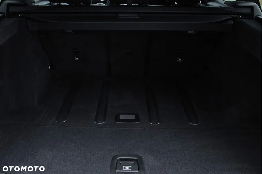 BMW Seria 3 320d - 26