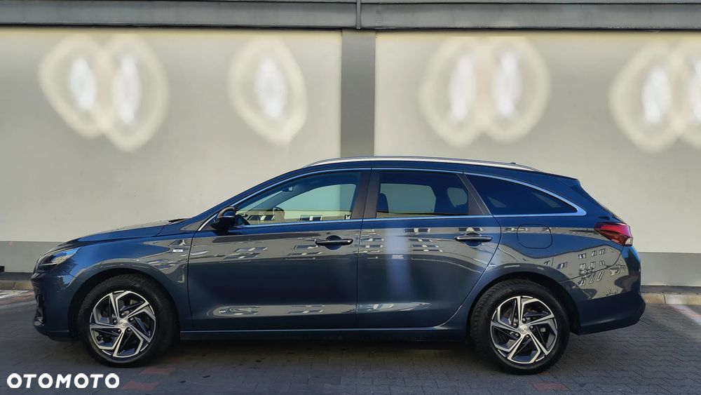 Hyundai i30 1.5 T-GDI 48V Smart - 2