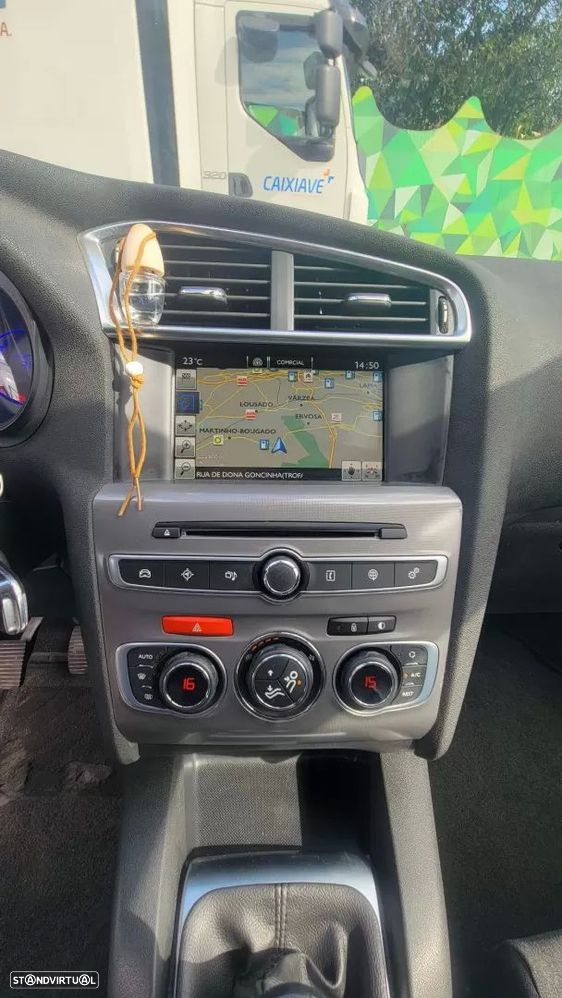 Citroën C4 1.6 BlueHDi Live - 25