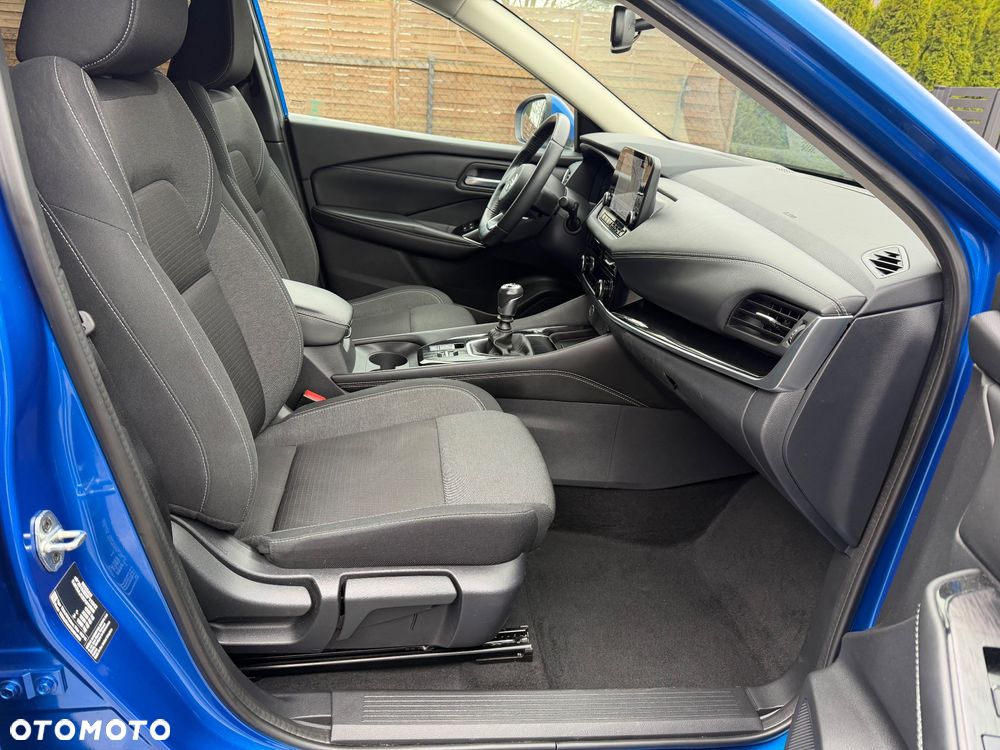 Nissan Qashqai 1.3 DIG-T N-Connecta - 23