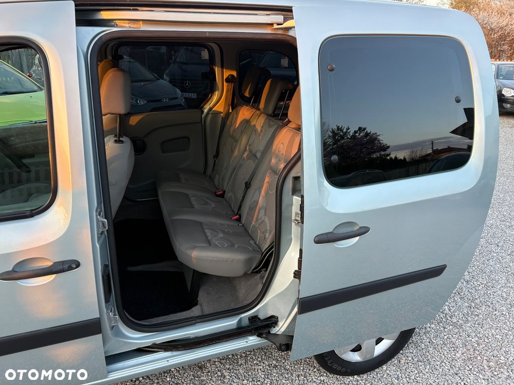 Renault Kangoo 1.6 8V Happy Family - 23