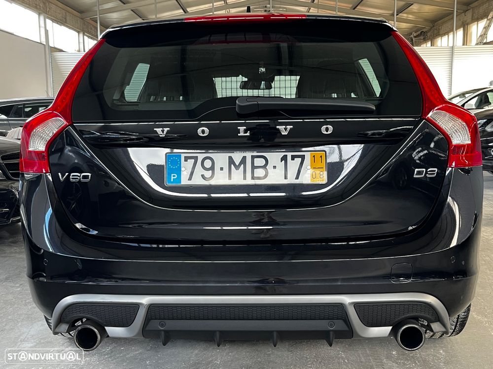 Volvo V60 2.0 D3 R-Design - 5