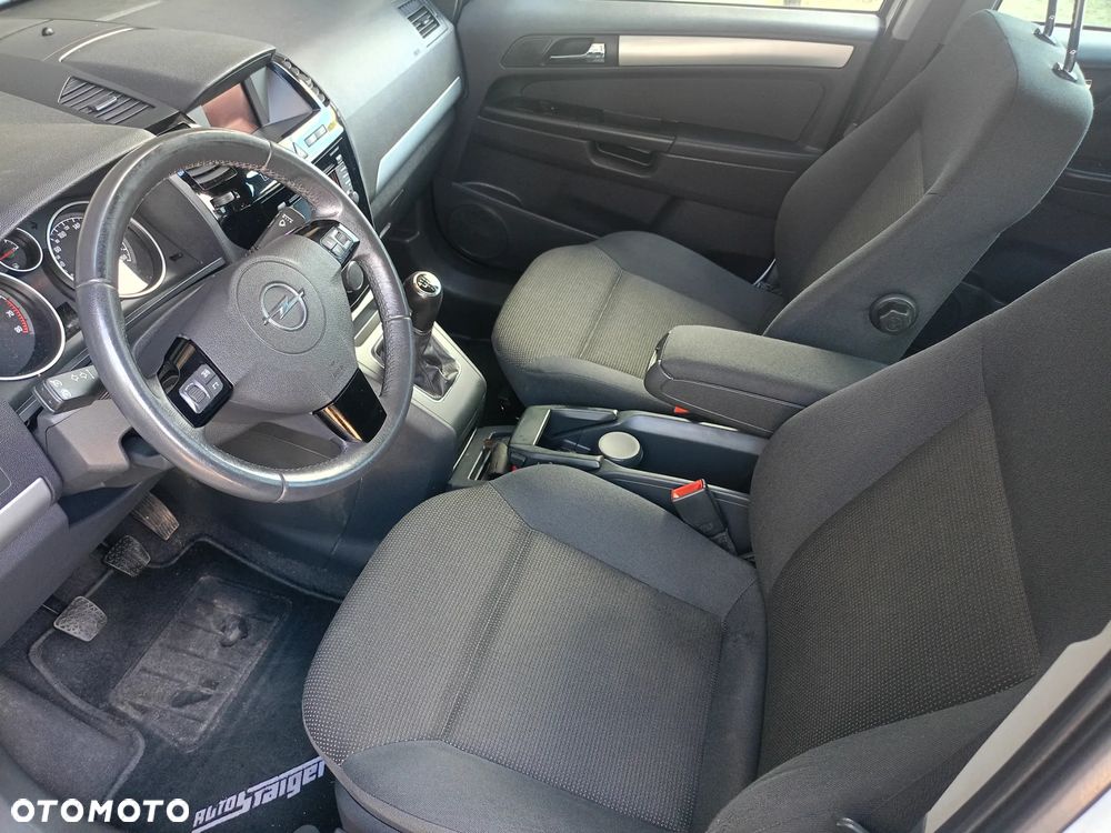 Opel Zafira 1.8 Design Edition - 13