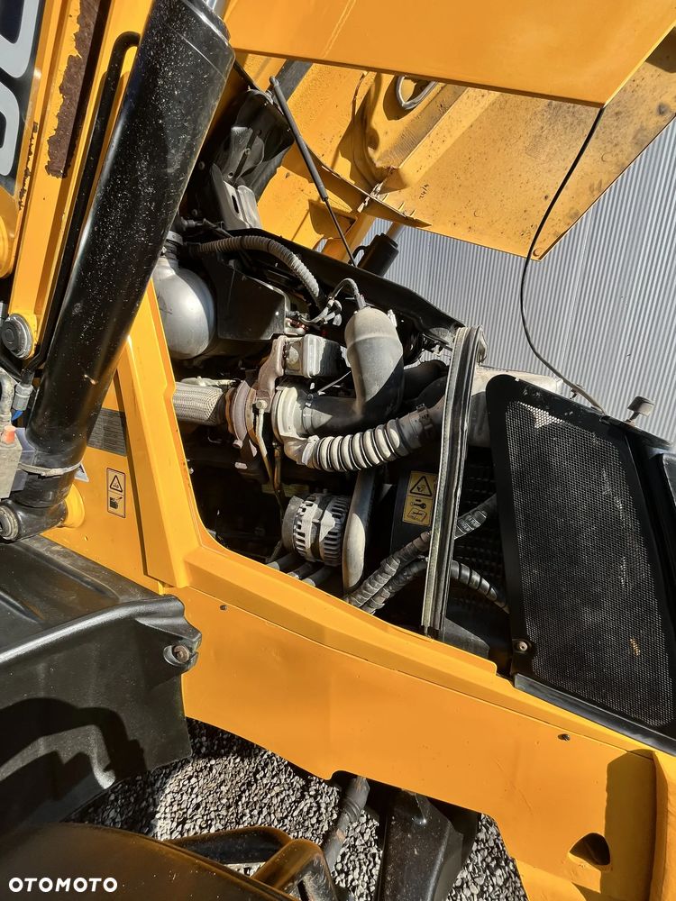JCB 3CX CONTRACTOR - 10