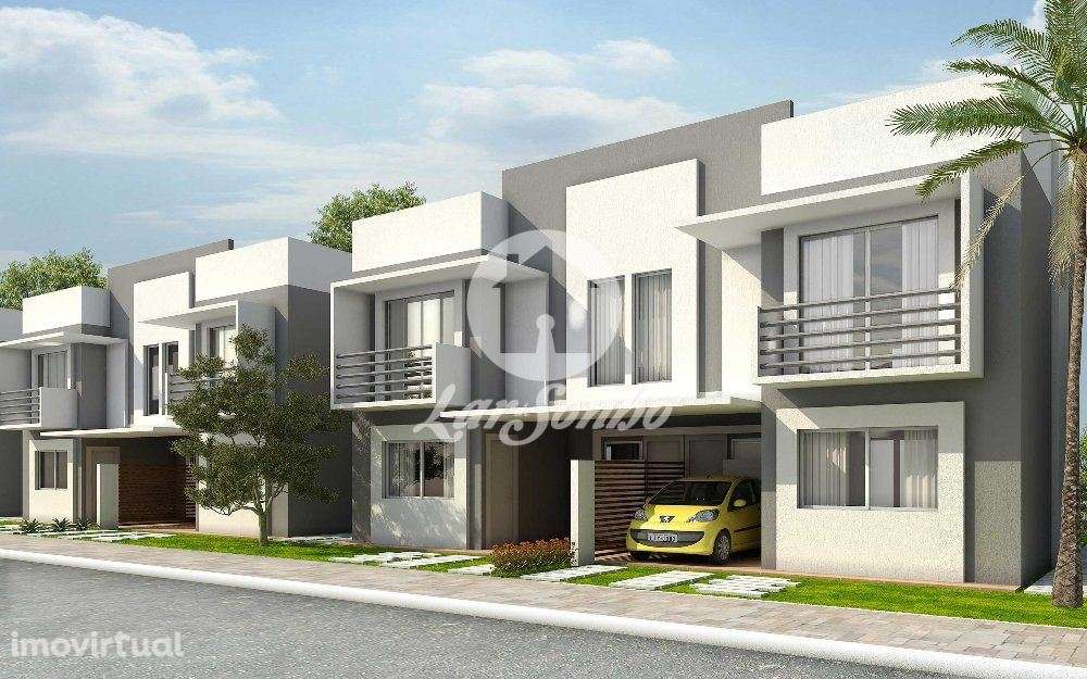 Terreno para construção de moradias c/ 10 000m2 em Macieira da Maia - Grande imagem: 2/8