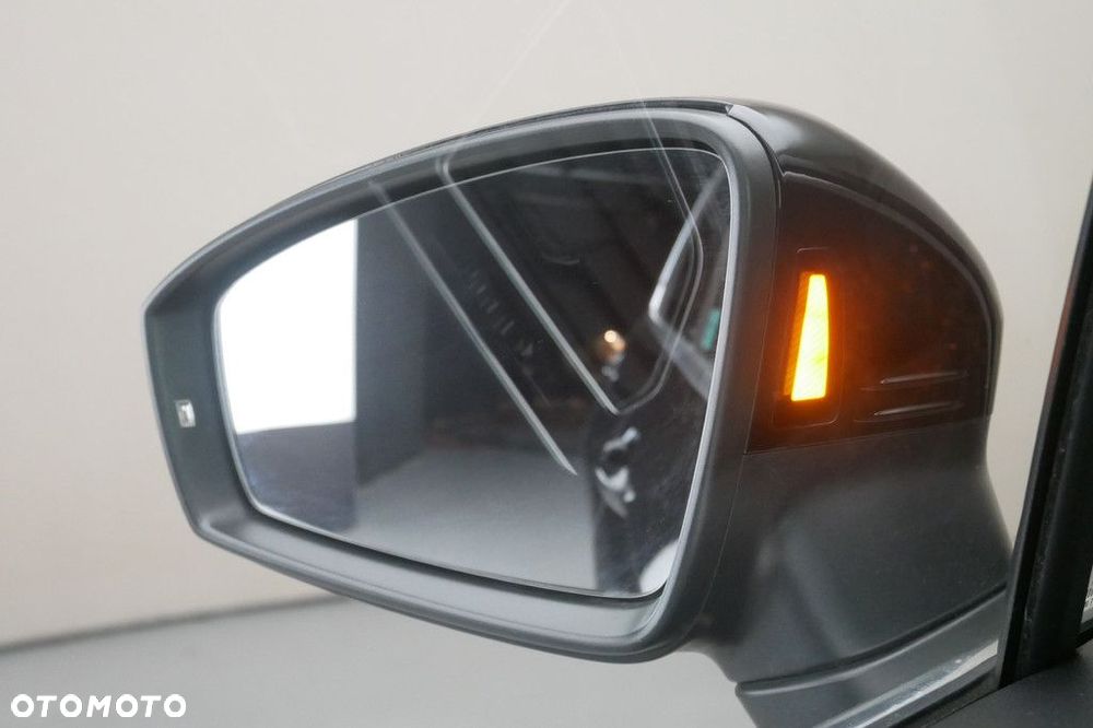 Volkswagen Tiguan 2.0 TSI 4Mot Elegance DSG - 38