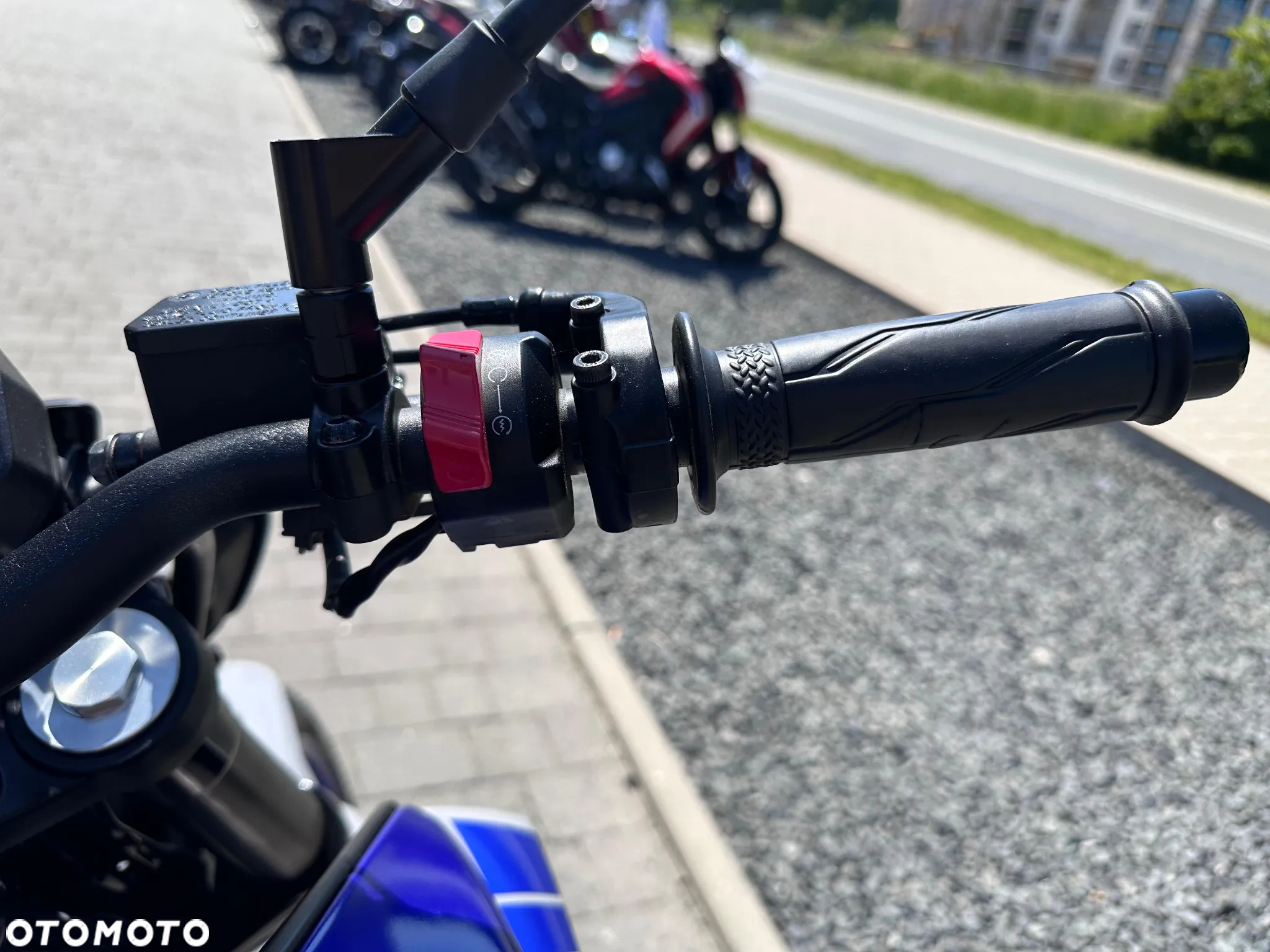 Yamaha MT - 4