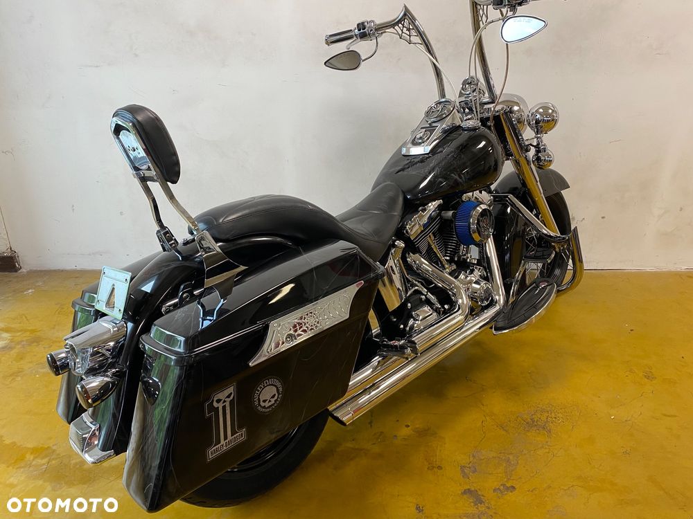 Harley-Davidson Softail Heritage Classic - 4