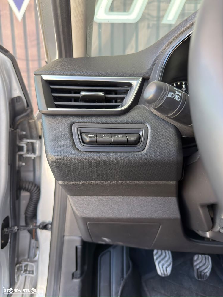 Renault Clio - 17