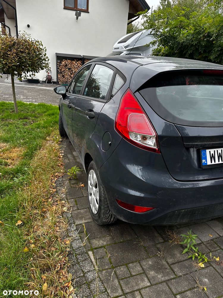 Ford Fiesta 1.25 Ambiente - 6