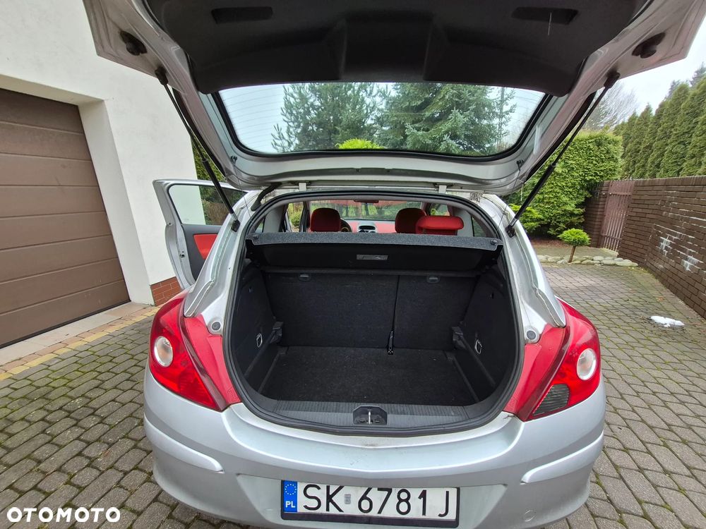 Opel Corsa 1.2 16V Enjoy - 9