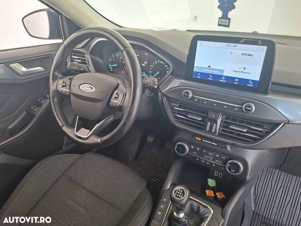 Ford Focus 1.0 EcoBoost Hybrid ACTIVE DESIGN - 10