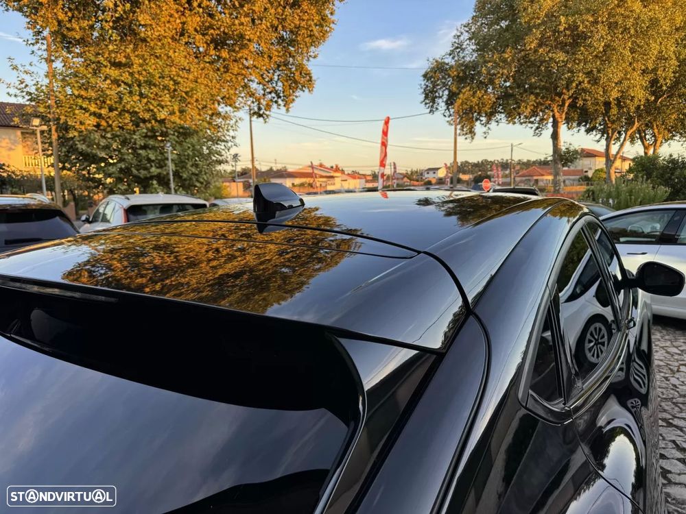 Ford Mustang Mach-E 75.7 kWh Premium AWD - 26